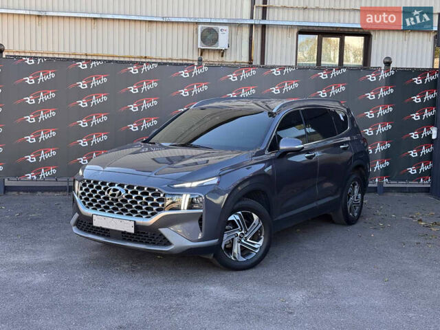 Серый Хендай Санта Фе, объемом двигателя 0 л и пробегом 90 тыс. км за 35490 $, фото 1 на Automoto.ua