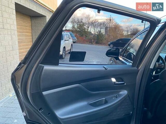 Серый Хендай Санта Фе, объемом двигателя 2.2 л и пробегом 153 тыс. км за 29400 $, фото 75 на Automoto.ua