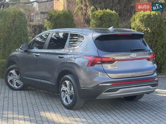 Серый Хендай Санта Фе, объемом двигателя 2.15 л и пробегом 113 тыс. км за 29700 $, фото 5 на Automoto.ua