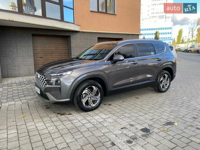 Серый Хендай Санта Фе, объемом двигателя 2.2 л и пробегом 153 тыс. км за 29400 $, фото 7 на Automoto.ua