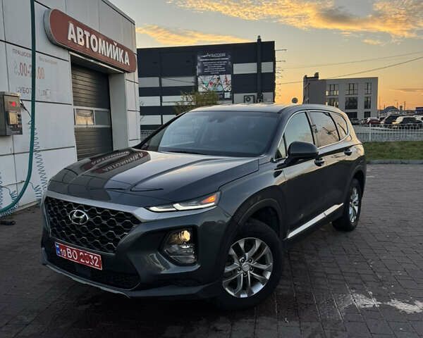 Серый Хендай Санта Фе, объемом двигателя 2.36 л и пробегом 170 тыс. км за 18600 $, фото 8 на Automoto.ua