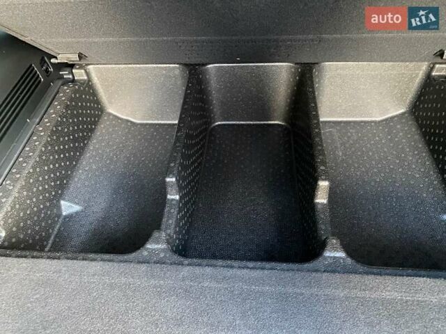 Серый Хендай Санта Фе, объемом двигателя 2.2 л и пробегом 153 тыс. км за 29400 $, фото 79 на Automoto.ua