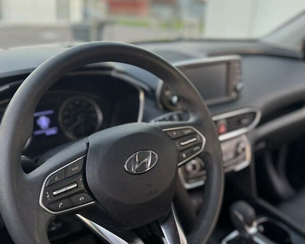 Серый Хендай Санта Фе, объемом двигателя 2.36 л и пробегом 170 тыс. км за 18600 $, фото 44 на Automoto.ua