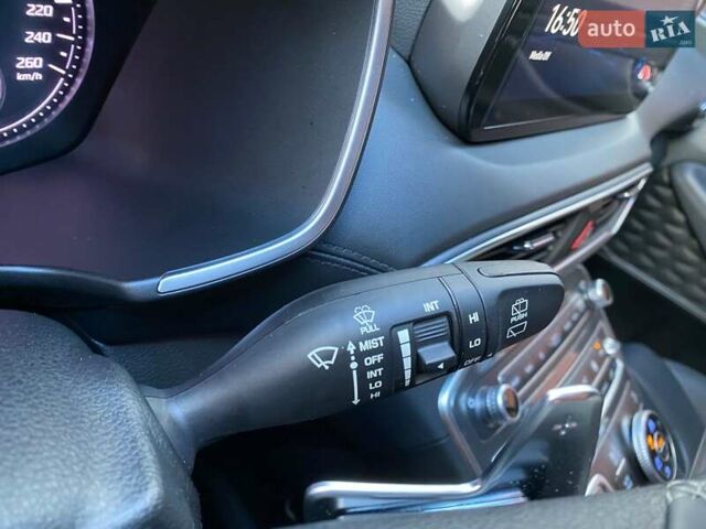 Серый Хендай Санта Фе, объемом двигателя 2.2 л и пробегом 153 тыс. км за 29400 $, фото 54 на Automoto.ua