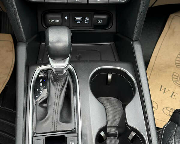 Сірий Хендай Санта Фе, об'ємом двигуна 2 л та пробігом 114 тис. км за 52000 $, фото 10 на Automoto.ua