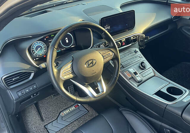 Хендай Санта Фе 2020 у Умани на Automoto.ua Сірий Хендай Санта Фе, об'ємом двигуна 2.15 л та пробігом 94 тис. км за 37700 $, фото 4 на Automoto.ua