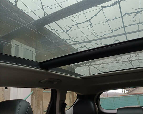 Сірий Хендай Санта Фе, об'ємом двигуна 2 л та пробігом 114 тис. км за 52000 $, фото 7 на Automoto.ua