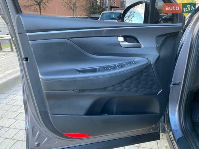 Серый Хендай Санта Фе, объемом двигателя 2.2 л и пробегом 153 тыс. км за 29400 $, фото 46 на Automoto.ua