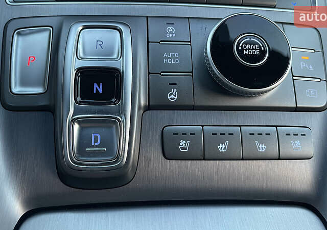 Хендай Санта Фе 2020 у Умани на Automoto.ua Сірий Хендай Санта Фе, об'ємом двигуна 2.15 л та пробігом 94 тис. км за 37700 $, фото 32 на Automoto.ua