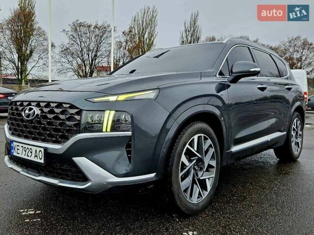 Сірий Хендай Санта Фе, об'ємом двигуна 2.15 л та пробігом 150 тис. км за 29900 $, фото 1 на Automoto.ua