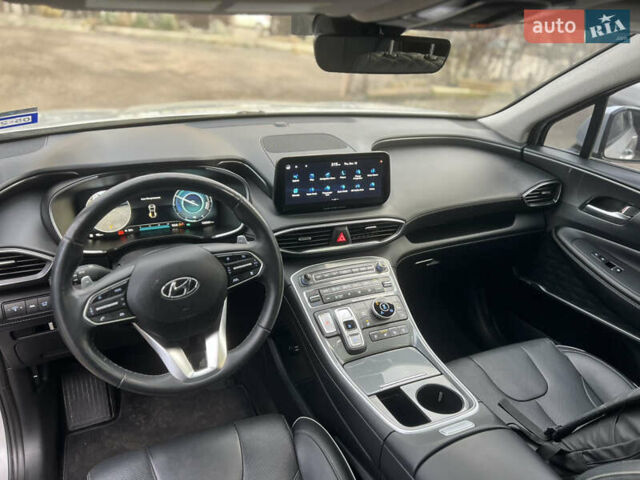 Серый Хендай Санта Фе, объемом двигателя 1.6 л и пробегом 125 тыс. км за 29900 $, фото 36 на Automoto.ua