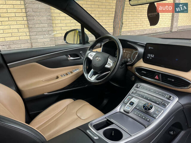 Серый Хендай Санта Фе, объемом двигателя 2.15 л и пробегом 71 тыс. км за 37777 $, фото 26 на Automoto.ua