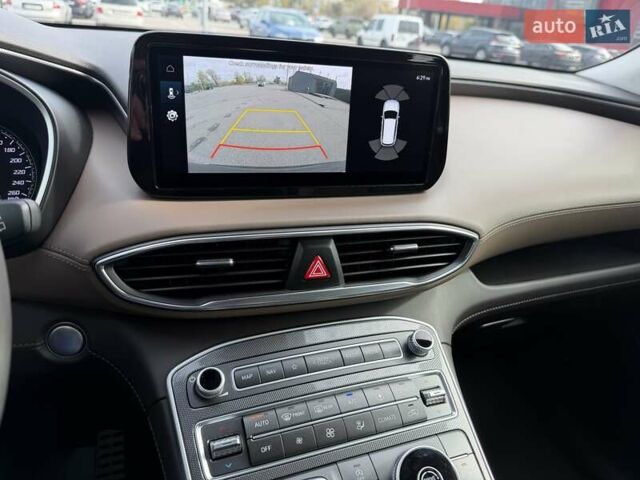 Серый Хендай Санта Фе, объемом двигателя 2.15 л и пробегом 114 тыс. км за 31800 $, фото 16 на Automoto.ua