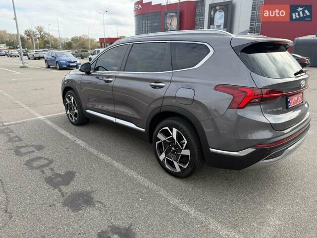 Серый Хендай Санта Фе, объемом двигателя 2.15 л и пробегом 114 тыс. км за 31800 $, фото 4 на Automoto.ua