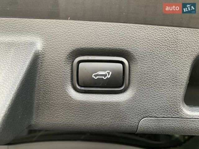 Серый Хендай Санта Фе, объемом двигателя 2.15 л и пробегом 34 тыс. км за 38500 $, фото 53 на Automoto.ua