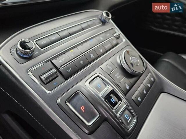 Сірий Хендай Санта Фе, об'ємом двигуна 2.15 л та пробігом 150 тис. км за 29900 $, фото 23 на Automoto.ua