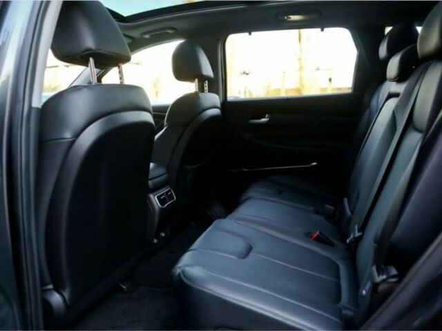 Серый Хендай Санта Фе, объемом двигателя 1.6 л и пробегом 74 тыс. км за 27400 $, фото 10 на Automoto.ua