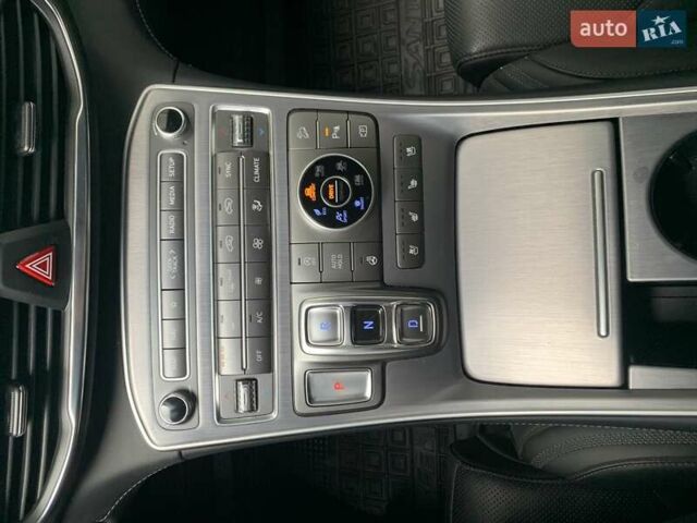 Серый Хендай Санта Фе, объемом двигателя 2.15 л и пробегом 34 тыс. км за 38500 $, фото 30 на Automoto.ua