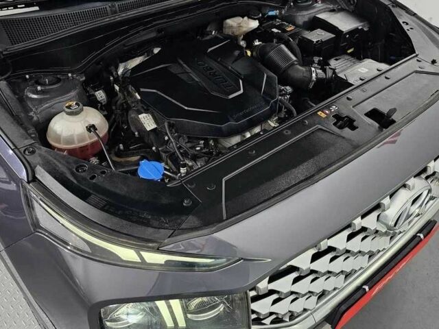 Серый Хендай Санта Фе, объемом двигателя 2.2 л и пробегом 34 тыс. км за 18300 $, фото 5 на Automoto.ua