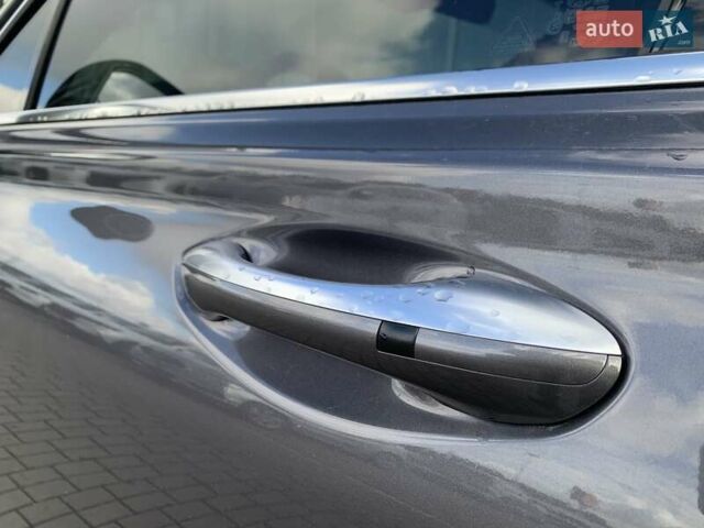 Серый Хендай Санта Фе, объемом двигателя 2.15 л и пробегом 34 тыс. км за 38500 $, фото 13 на Automoto.ua