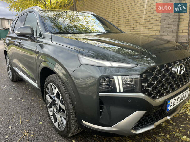 Серый Хендай Санта Фе, объемом двигателя 2.15 л и пробегом 71 тыс. км за 37777 $, фото 2 на Automoto.ua