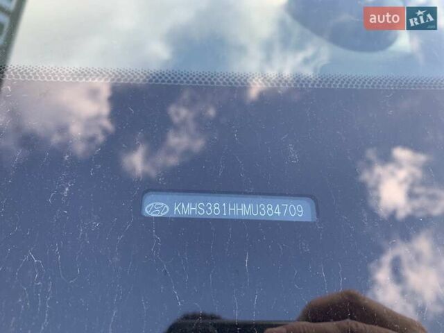 Серый Хендай Санта Фе, объемом двигателя 2.15 л и пробегом 34 тыс. км за 38500 $, фото 19 на Automoto.ua