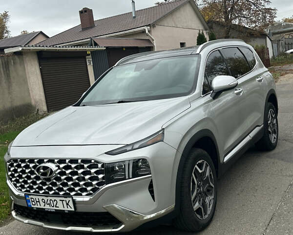 Серый Хендай Санта Фе, объемом двигателя 1.6 л и пробегом 70 тыс. км за 32300 $, фото 5 на Automoto.ua