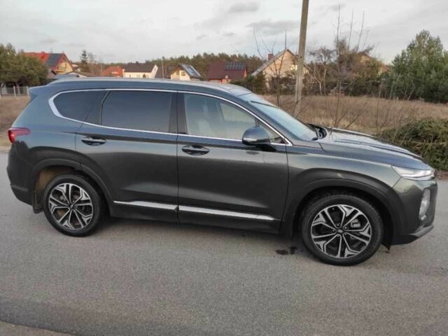 Серый Хендай Санта Фе, объемом двигателя 2.5 л и пробегом 55 тыс. км за 14300 $, фото 5 на Automoto.ua