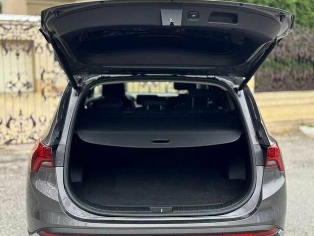 Серый Хендай Санта Фе, объемом двигателя 2.2 л и пробегом 54 тыс. км за 14200 $, фото 12 на Automoto.ua