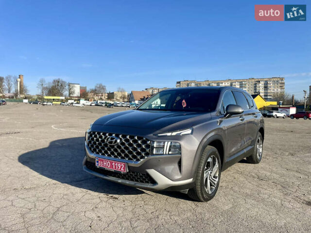 Серый Хендай Санта Фе, объемом двигателя 2.15 л и пробегом 169 тыс. км за 33950 $, фото 1 на Automoto.ua