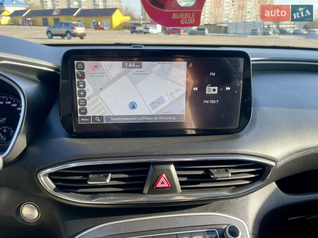 Серый Хендай Санта Фе, объемом двигателя 2.15 л и пробегом 169 тыс. км за 33950 $, фото 36 на Automoto.ua