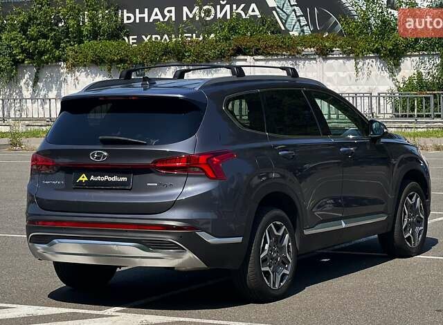 Серый Хендай Санта Фе, объемом двигателя 1.6 л и пробегом 29 тыс. км за 37999 $, фото 7 на Automoto.ua