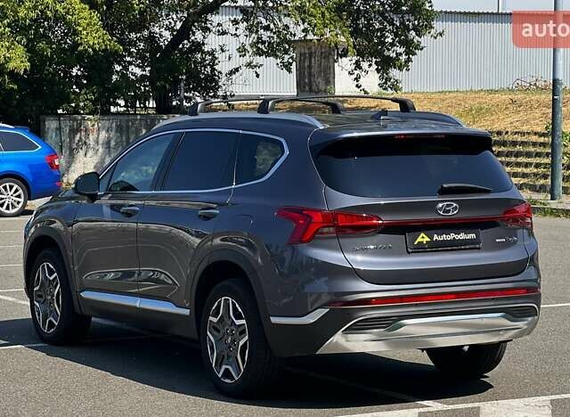 Серый Хендай Санта Фе, объемом двигателя 1.6 л и пробегом 29 тыс. км за 37999 $, фото 5 на Automoto.ua