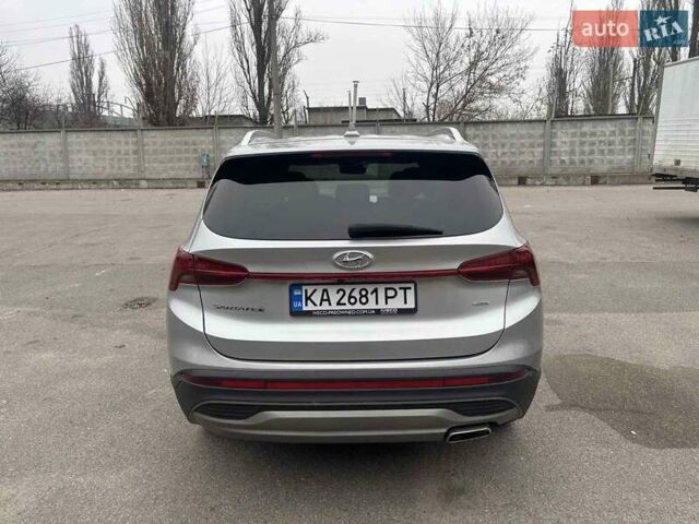 Серый Хендай Санта Фе, объемом двигателя 2.5 л и пробегом 62 тыс. км за 27900 $, фото 3 на Automoto.ua