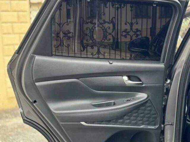 Серый Хендай Санта Фе, объемом двигателя 2.2 л и пробегом 54 тыс. км за 14200 $, фото 7 на Automoto.ua