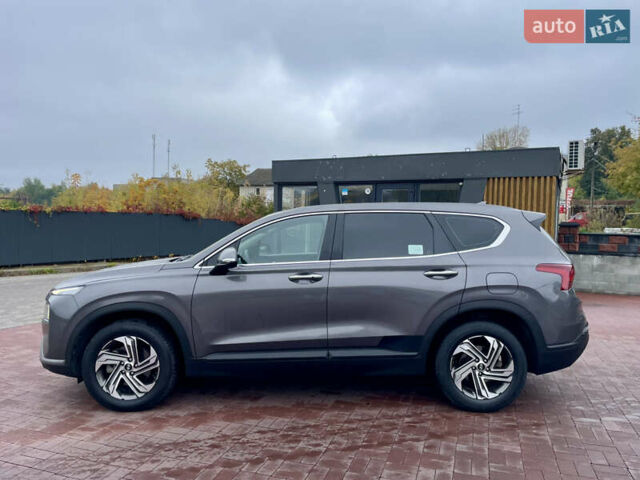 Серый Хендай Санта Фе, объемом двигателя 2.15 л и пробегом 169 тыс. км за 32550 $, фото 3 на Automoto.ua