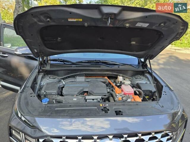 Серый Хендай Санта Фе, объемом двигателя 1.6 л и пробегом 45 тыс. км за 32900 $, фото 14 на Automoto.ua