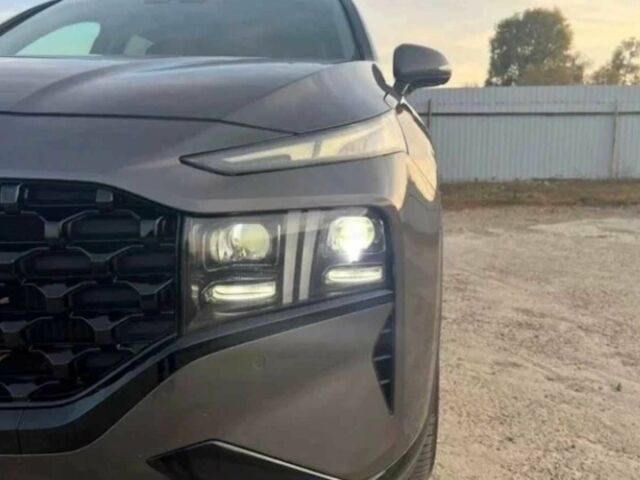 Серый Хендай Санта Фе, объемом двигателя 2.2 л и пробегом 124 тыс. км за 26400 $, фото 3 на Automoto.ua