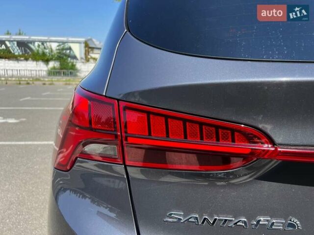 Серый Хендай Санта Фе, объемом двигателя 1.6 л и пробегом 29 тыс. км за 37999 $, фото 9 на Automoto.ua