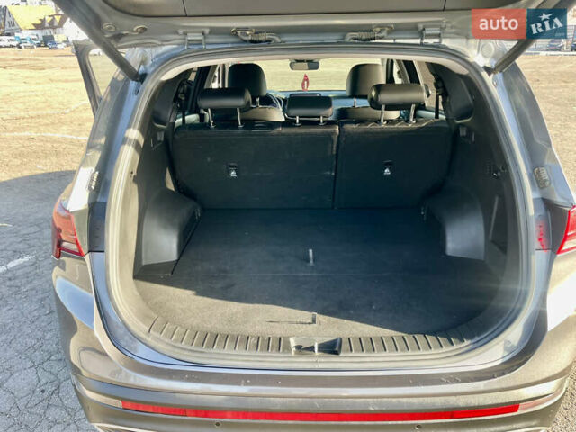 Серый Хендай Санта Фе, объемом двигателя 2.15 л и пробегом 169 тыс. км за 33950 $, фото 21 на Automoto.ua