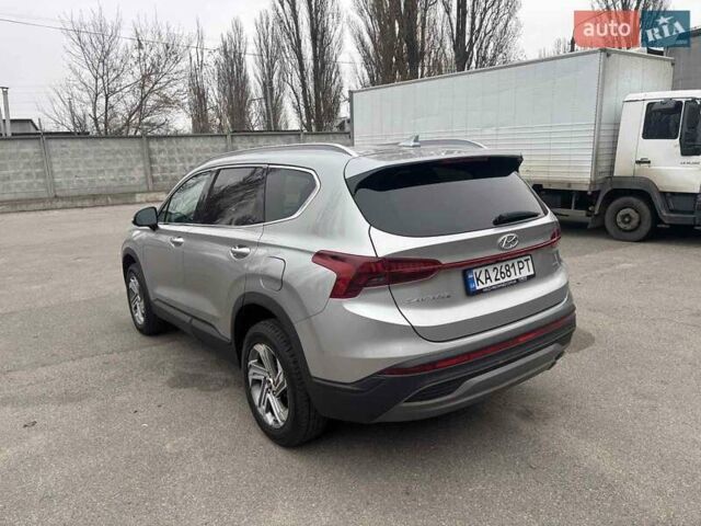 Серый Хендай Санта Фе, объемом двигателя 2.5 л и пробегом 62 тыс. км за 27900 $, фото 5 на Automoto.ua