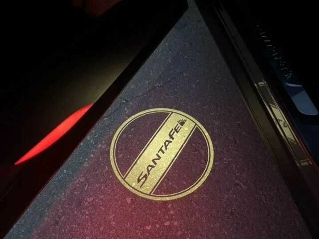Серый Хендай Санта Фе, объемом двигателя 2.2 л и пробегом 54 тыс. км за 14200 $, фото 8 на Automoto.ua