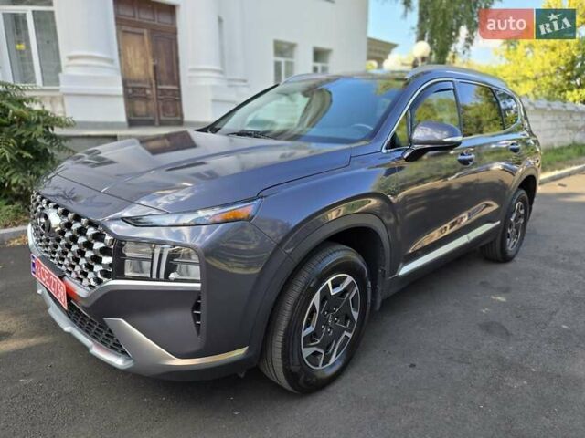 Серый Хендай Санта Фе, объемом двигателя 1.6 л и пробегом 45 тыс. км за 32900 $, фото 2 на Automoto.ua