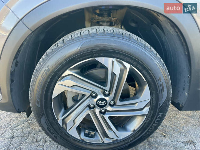 Серый Хендай Санта Фе, объемом двигателя 2.15 л и пробегом 169 тыс. км за 33950 $, фото 18 на Automoto.ua