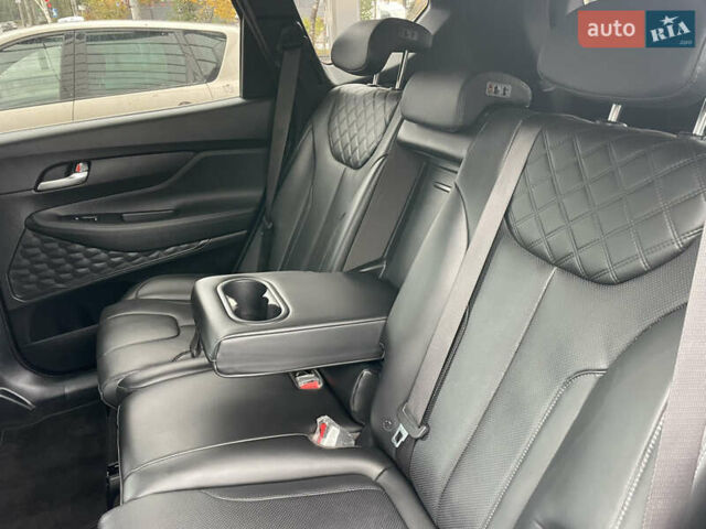 Серый Хендай Санта Фе, объемом двигателя 2.15 л и пробегом 169 тыс. км за 32550 $, фото 36 на Automoto.ua