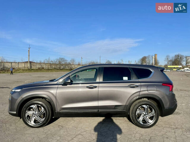 Серый Хендай Санта Фе, объемом двигателя 2.15 л и пробегом 169 тыс. км за 33950 $, фото 3 на Automoto.ua