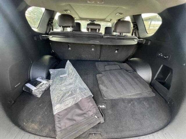 Серый Хендай Санта Фе, объемом двигателя 2.5 л и пробегом 29 тыс. км за 9700 $, фото 13 на Automoto.ua