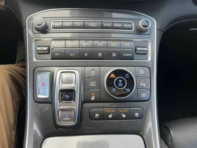 Серый Хендай Санта Фе, объемом двигателя 2.5 л и пробегом 29 тыс. км за 9700 $, фото 11 на Automoto.ua