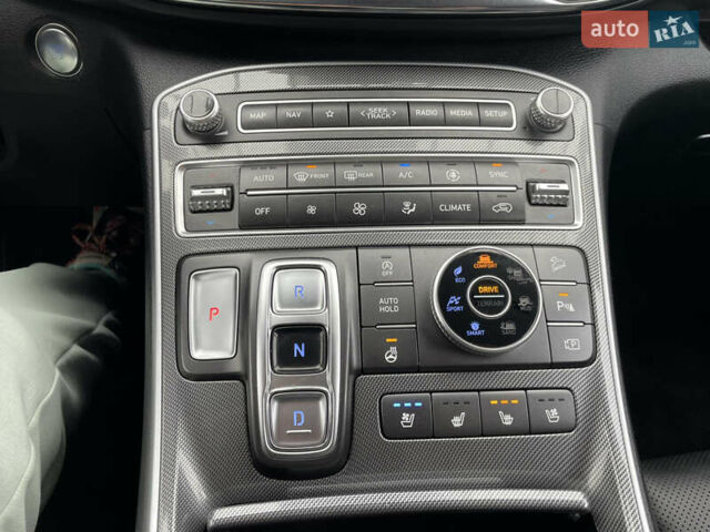 Серый Хендай Санта Фе, объемом двигателя 2.15 л и пробегом 169 тыс. км за 32550 $, фото 53 на Automoto.ua