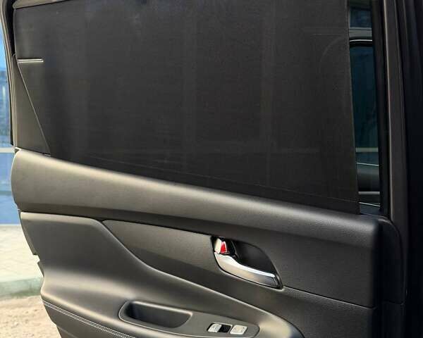 Сірий Хендай Санта Фе, об'ємом двигуна 2.15 л та пробігом 44 тис. км за 41800 $, фото 30 на Automoto.ua